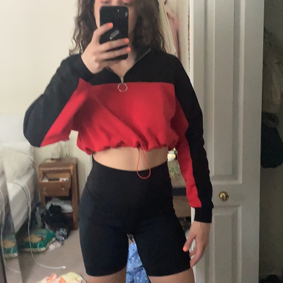 FREE ADD ON Zip Drawstring Crop Sweatshirt - Picture 5 of 10